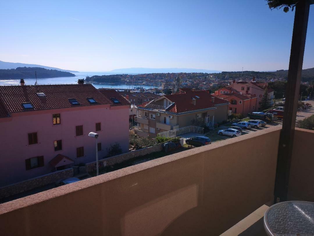 Panorama Sunset Apartments Крес Екстериор снимка